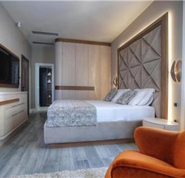 3 bedroom villa with pool in Prijevor, Budva, sleeps 6